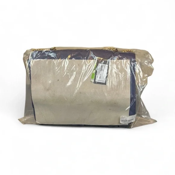 Badgley Mischka Blue Quilted Chain Shoulder Bag NWT Vegan Leather Shoulder Bags